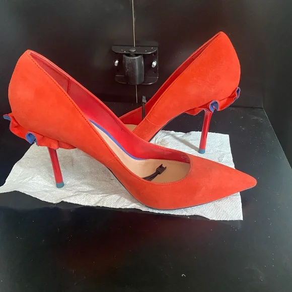 Zara Pump - Picture 1 of 5